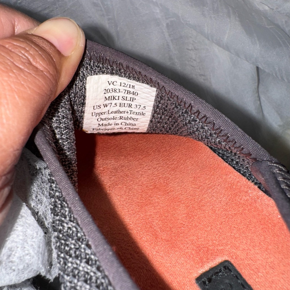 Women's Olukai Miki Slip Shoes Size 7.5 Black and Gray - Picture 7 of 7